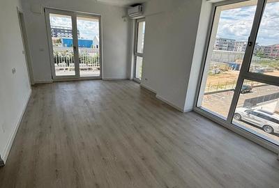 Garsonieră decomandată în Central