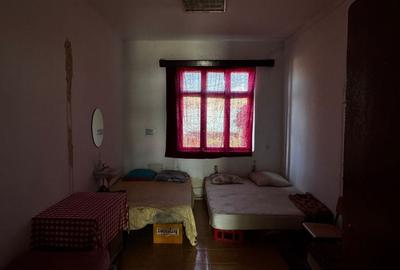 Casă cu 4 camere în Stejaru - 5