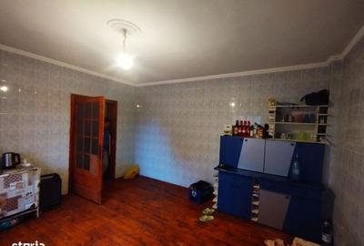 Casă cu 4 camere cu Teren 1200 Mp în Călugăreni - 7