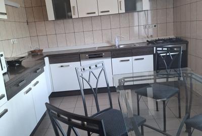 Casă cu 4 camere în Vărșand - 3