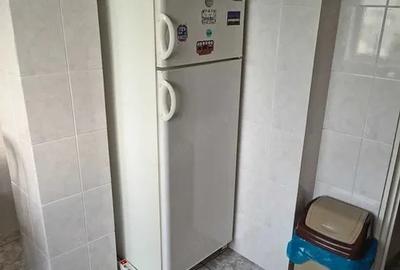 Garsonieră decomandată în Vitan