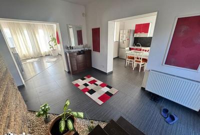Casă cu 7 camere cu Teren 960 Mp în Pielești - 13
