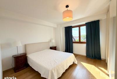 Apartament cu 3 camere decomandat în Cristian - 2