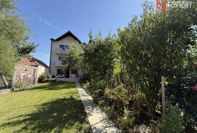 Casă individuală cu 8 camere cu Canalizare în Mehala - 31