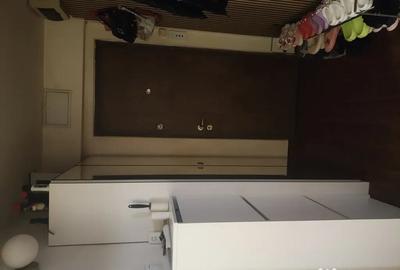 Apartament cu 4 camere decomandat în Central - 2