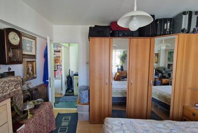 Apartament cu 3 camere decomandat în Central - 3