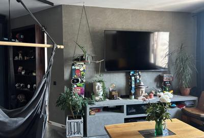 Apartament cu 2 camere decomandat în Florești