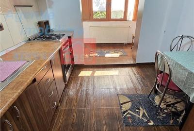 Apartament cu 2 camere decomandat în Cug