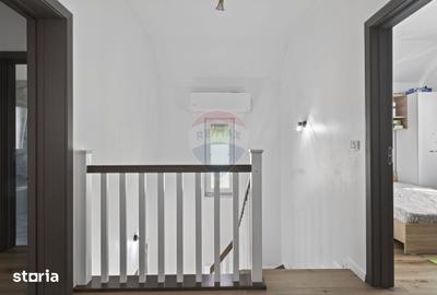 Casă cu 5 camere cu Teren 544 Mp în 6 Vânători - 2