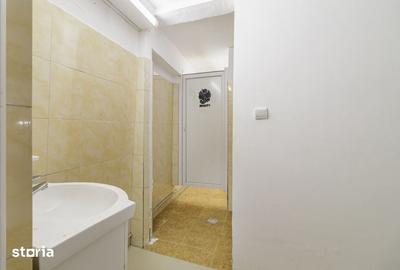 Spațiu comercial, de 190 mp, în Cernica