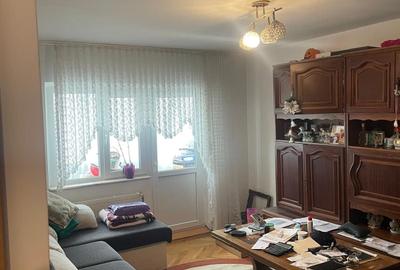 Apartament cu 4 camere decomandat în Câlnic - 8