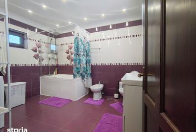 Casă cu 4 camere cu Teren 1299 Mp în Șimnicu de Sus - 8