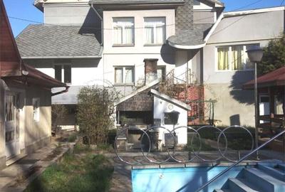 Casă cu 4 camere cu Teren 1200 Mp în Ferneziu
