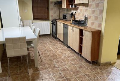 Apartament cu 3 camere decomandat în Exterior Vest - 6