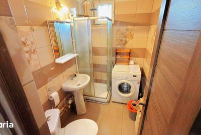 Apartament cu 2 camere semidecomandat în Calea București