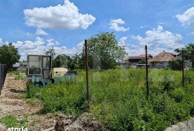 Teren de 12700 mp, în Priseaca