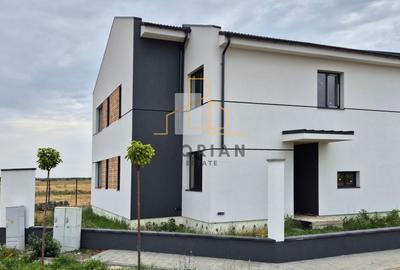 Duplex cu 5 camere cu Teren 319 Mp în Moșnița Veche - 2