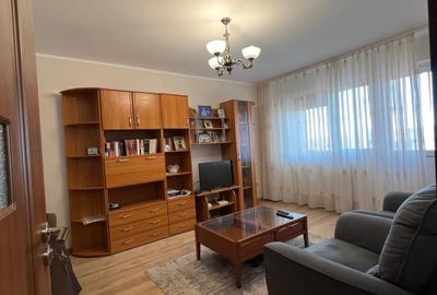 Apartament cu 44 camere decomandat în Casa de Cultură - 13