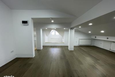 Casă cu 4 camere cu Teren 152 Mp în Ultracentral
