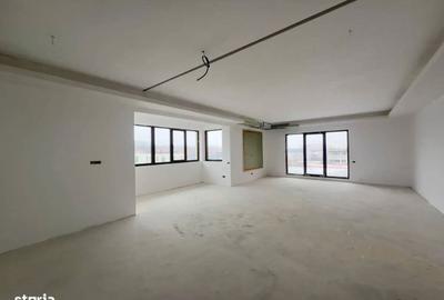 Apartament cu 4 camere în Central - 15