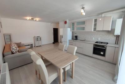Apartament cu 3 camere, mobilat în Lazaret