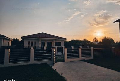 Casă cu 4 camere în Central - 1