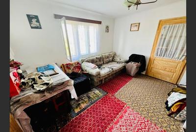 Casă cu 4 camere cu Canalizare în Cocorăștii Mislii - 6