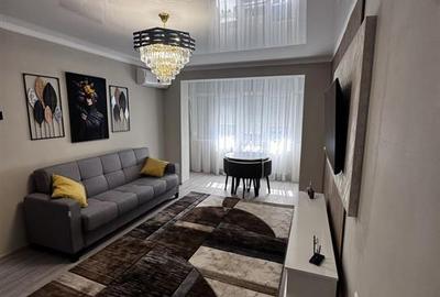 Apartament cu 3 camere semidecomandat, mobilat în Apollo