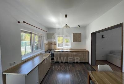 Casă cu Teren 250 Mp în Central