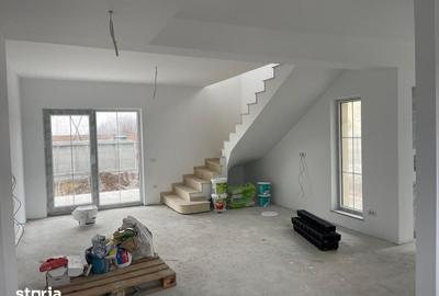 Casă cu 5 camere cu Teren 312 Mp în Central - 4