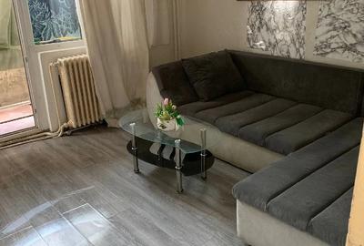 Apartament cu 3 camere decomandat în Luncă