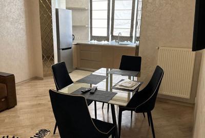 Apartament cu 2 camere decomandat în Andrei Mureșanu - 3