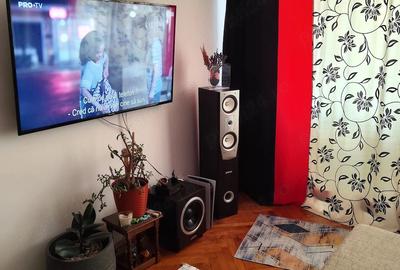 Apartament cu 3 camere decomandat în 9 Mai