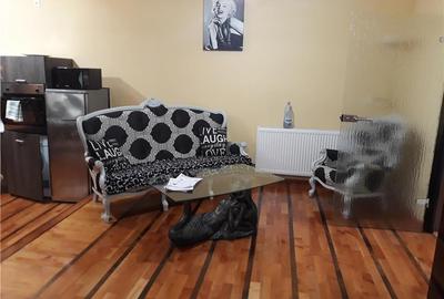 Casă cu 6 camere cu Teren 200 Mp în Central - 17