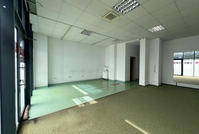 Spațiu comercial, de 150 mp, în Braytim