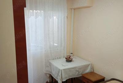 Garsonieră decomandată în Rahova - 4