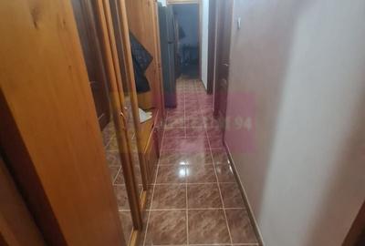 Apartament cu 3 camere decomandat în Cuza - 9