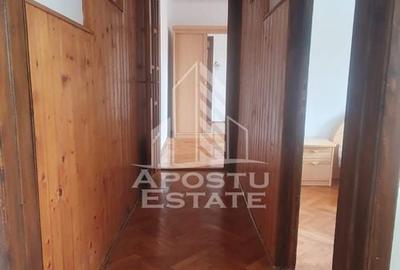 Apartament cu 3 camere semidecomandat în Șagului - 2