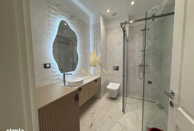 Apartament cu 4 camere în Central
