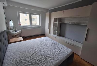 Apartament cu 2 camere decomandat în Terezian