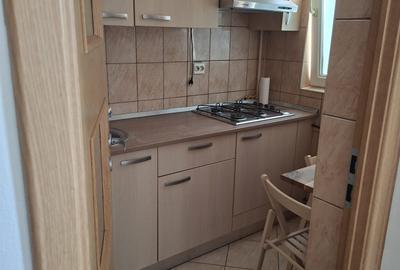 Garsonieră semidecomandată în Malu Roșu - 6