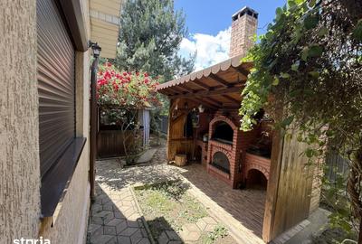 Casă cu 4 camere cu Teren 1700 Mp în Central - 17