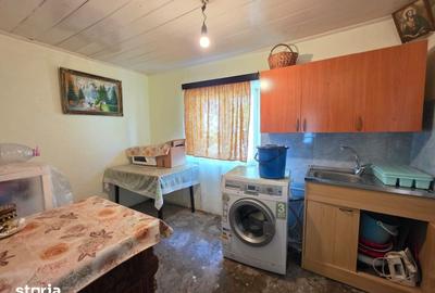 Casă cu 2 camere cu Teren 1200 Mp în Central - 3