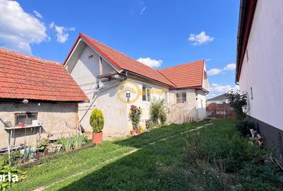 Casă cu 3 camere cu Teren 1300 Mp în Chirpăr - 2