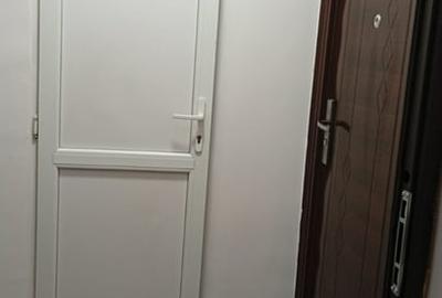 Garsonieră semidecomandată în Titan