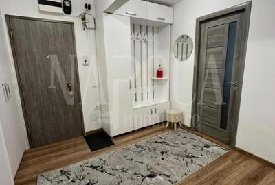 Apartament cu 3 camere decomandat în Rogerius
