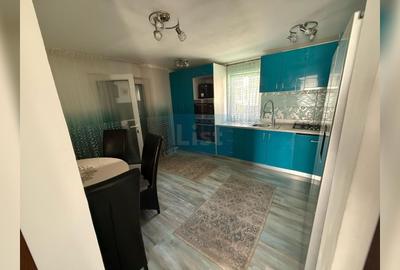 Casă cu 6 camere cu Teren 710 Mp în Apahida