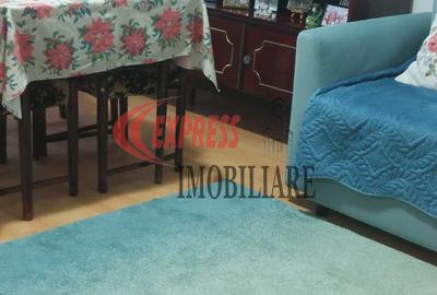 Apartament cu 2 camere decomandat în Titan