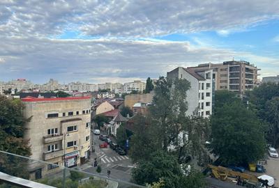 Apartament cu 4 camere semidecomandat, mobilat în Eminescu - 22