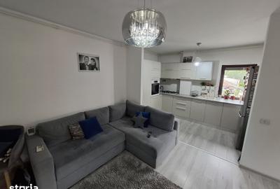 Apartament cu 3 camere în Km 4